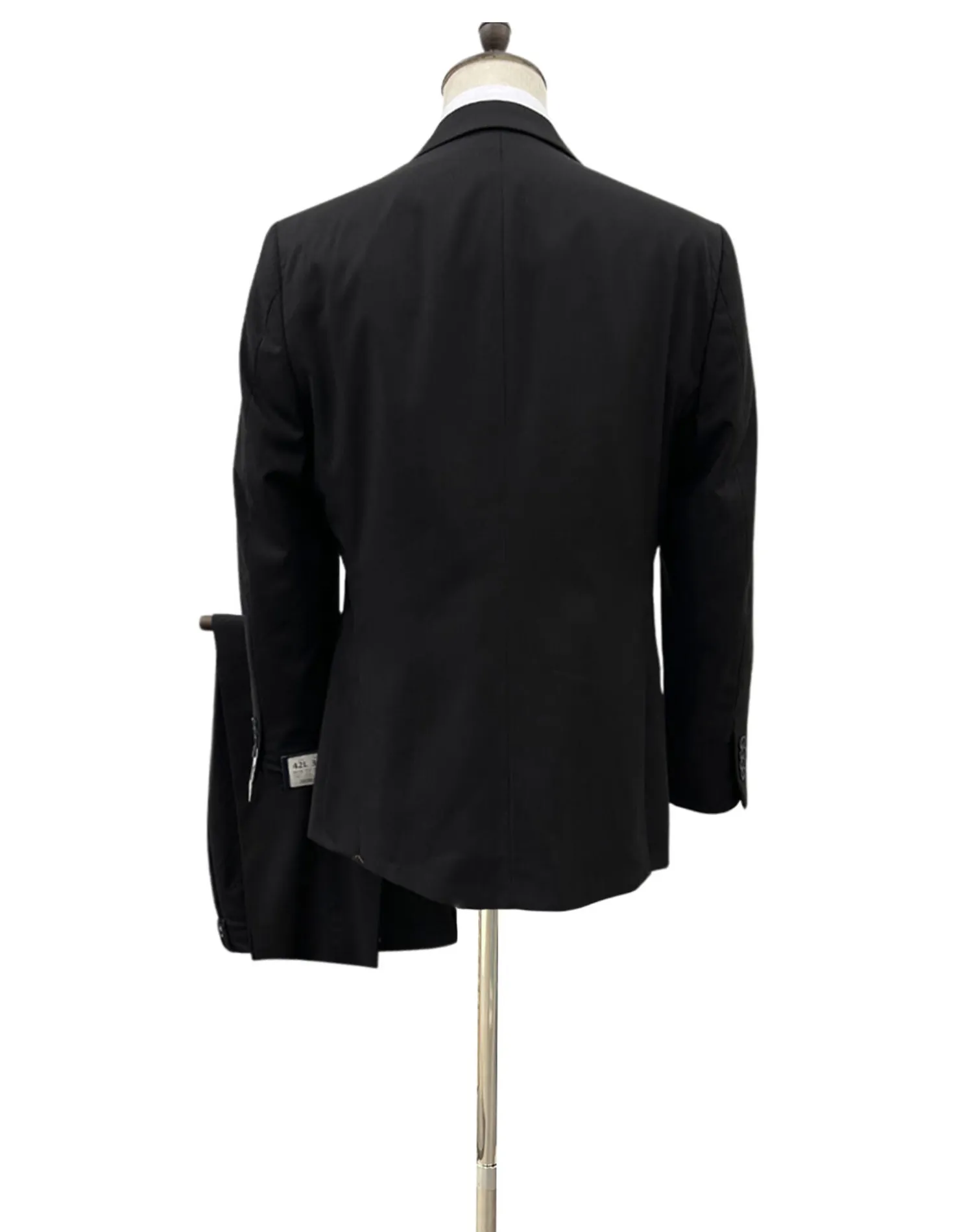 Angelo Rossi Solid Modern Fit Suit - Black
