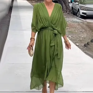 Avery - Flowy Dress