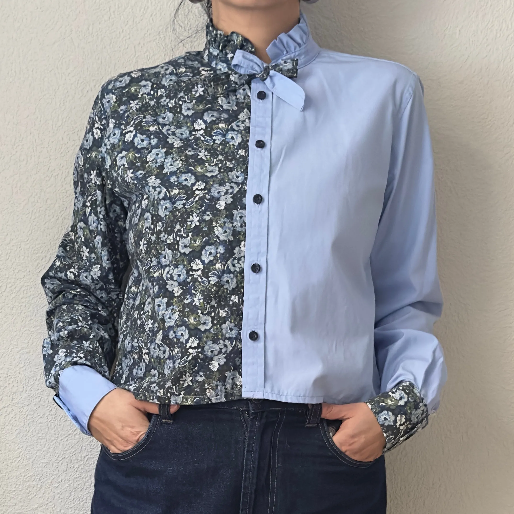 Contrasted Shirt Light Blue/flowers - Upcycled Shirt 33 - M, Cotton