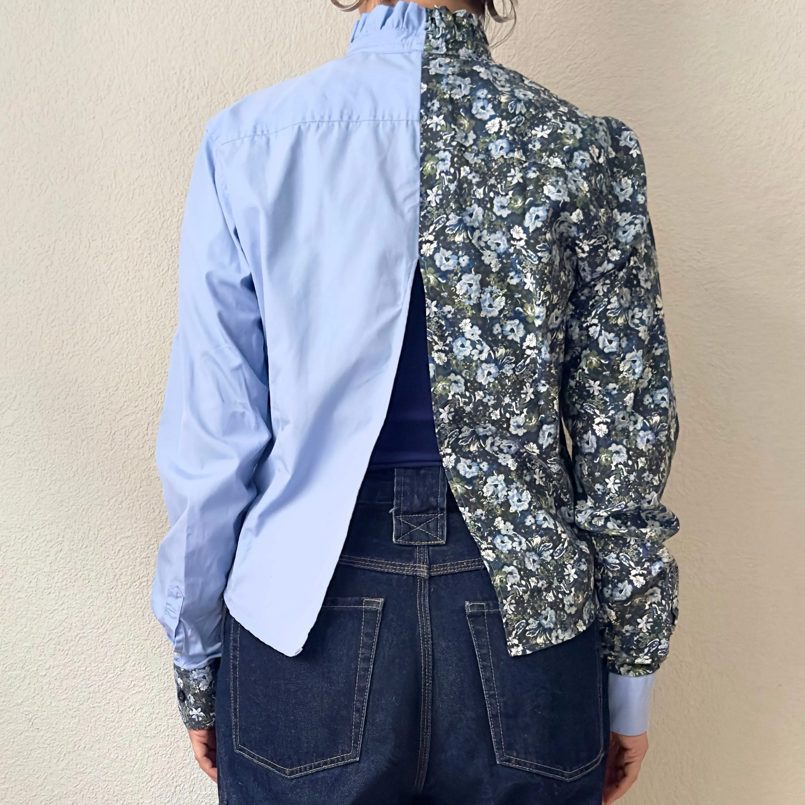 Contrasted Shirt Light Blue/flowers - Upcycled Shirt 33 - M, Cotton