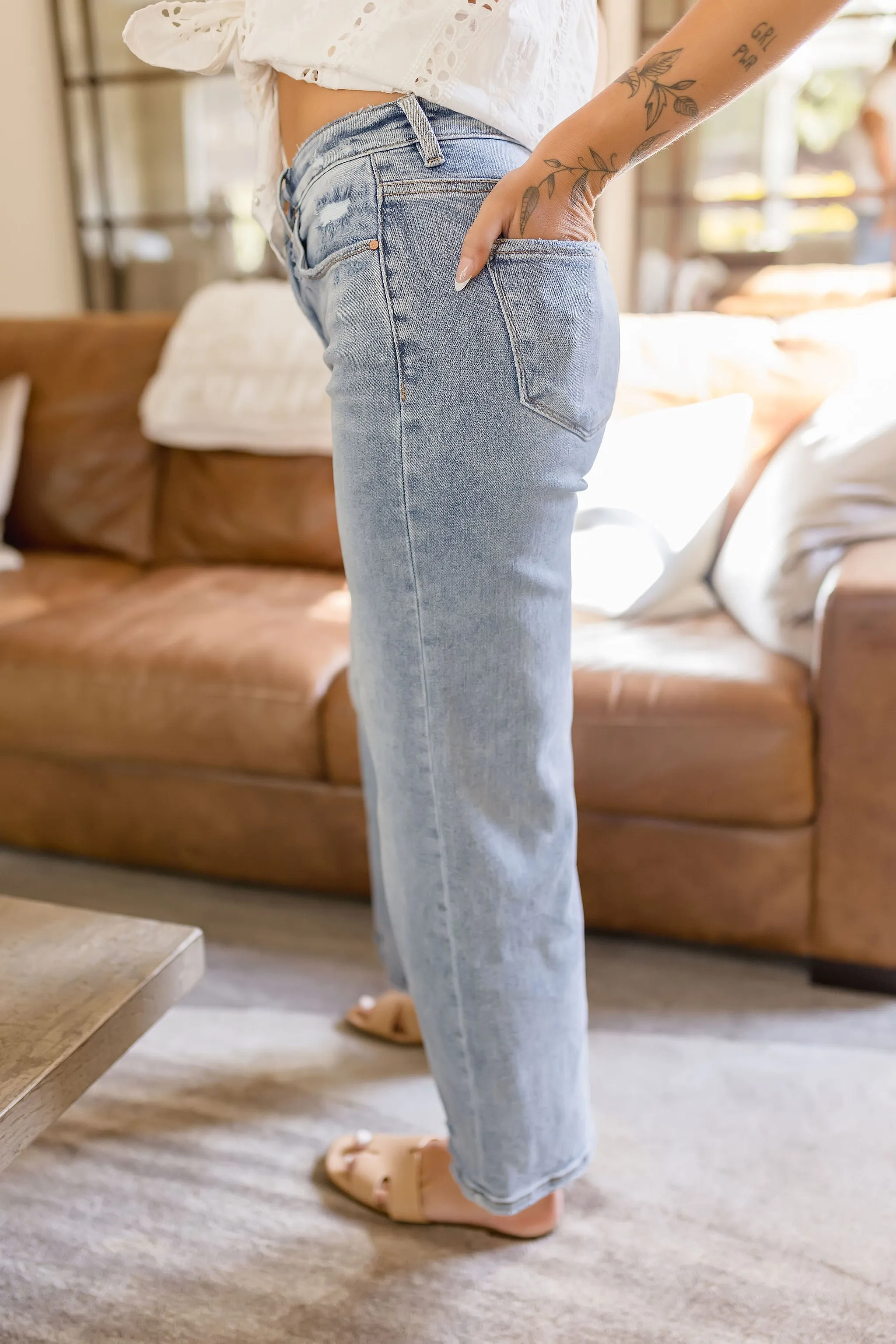 Courtney High Rise Crop Wide Leg Jeans Light Wash