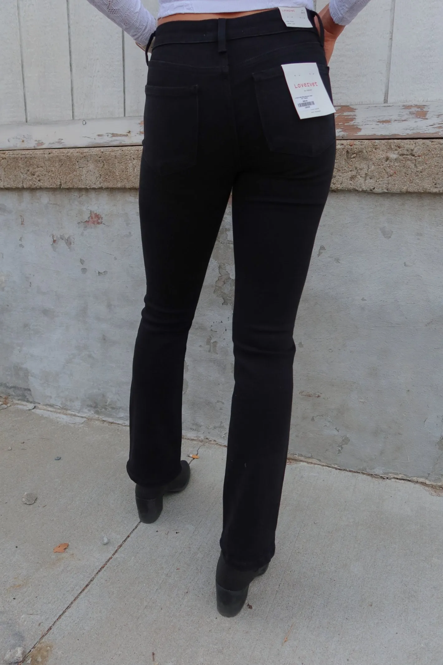 Lovervet Mid Rise Bootcut Jean